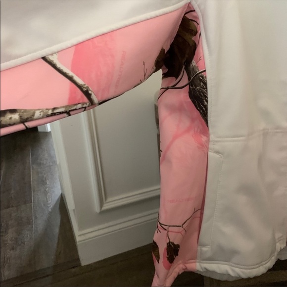 HABIT Athletic Active Jacket, Gently Used Like New - Picture 8 of 15